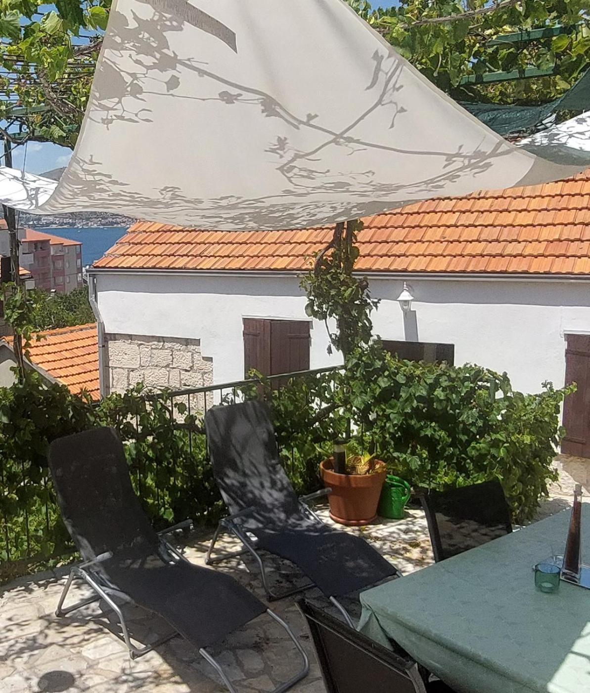 Studio Apartment Sfinga Trogir Zewnętrze zdjęcie